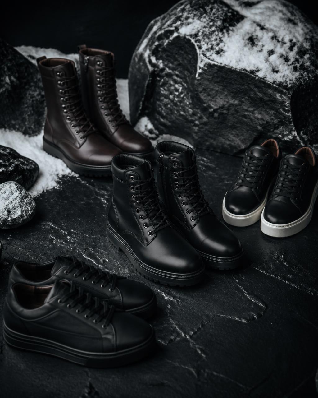 WORLD OF SHOES